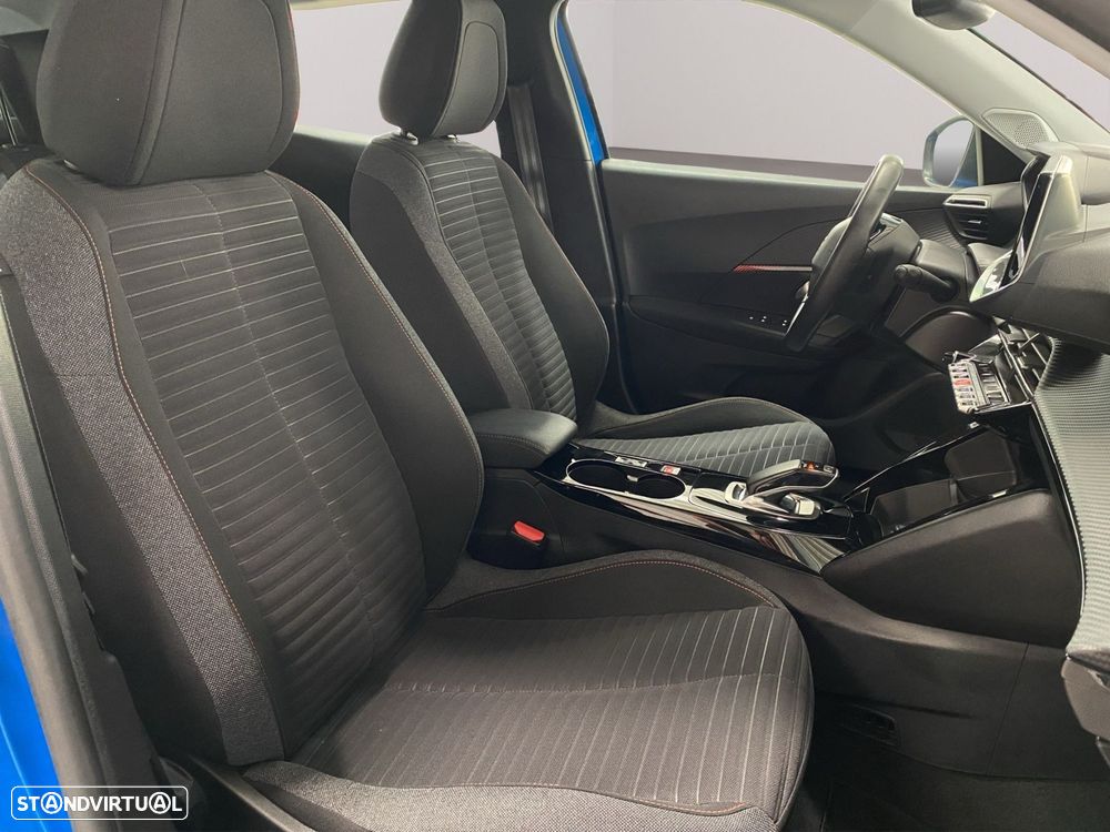 Peugeot e-2008 50 kWh Active Pack - 18