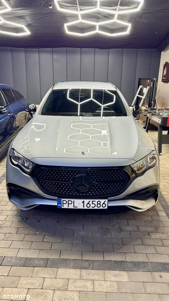 Mercedes-Benz Klasa E - 7