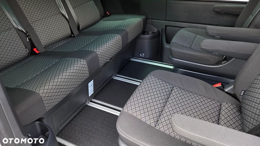 Volkswagen California - 17