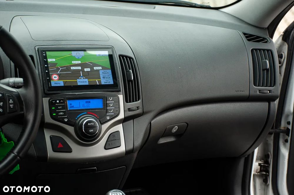 Hyundai i30 1.6 CRDI blue Classic - 31