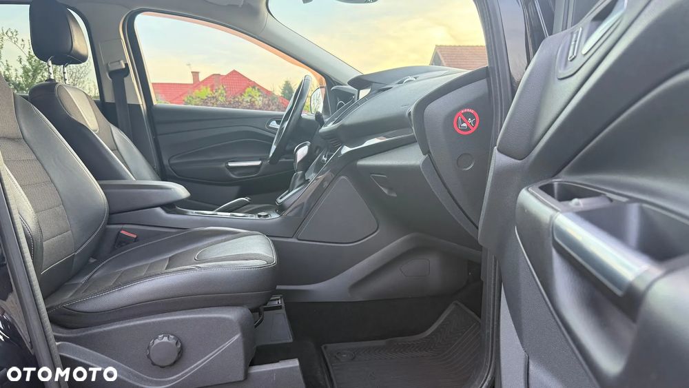 Ford Kuga 2.0 TDCi AWD Titanium - 33