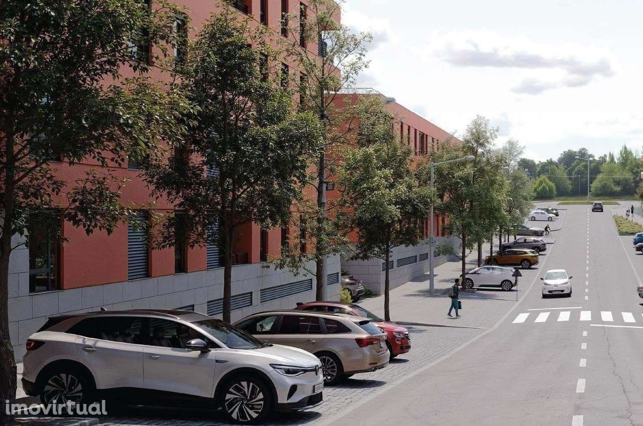 Apartamento T2 | Rio Tinto | Varanda | Garagem | Jardim | Coworking | - Grande imagem: 2/11