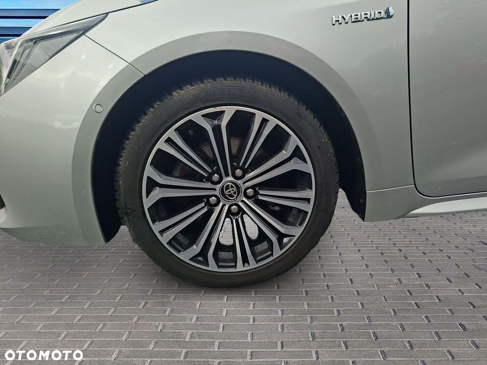 Toyota Corolla 2.0 Hybrid Comfort - 28