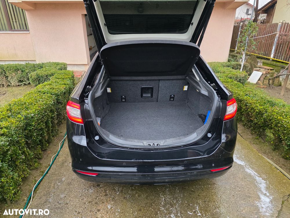 Ford Mondeo 2.0 TDCI PowerShift Titanium - 10