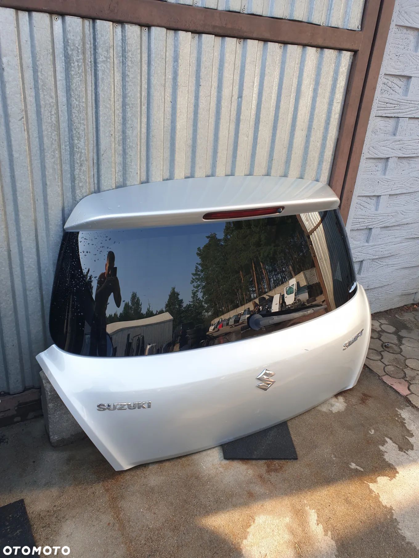 Klapa Bagażnika Suzuki Swift MK7 Demontaż Stan BDB - 1