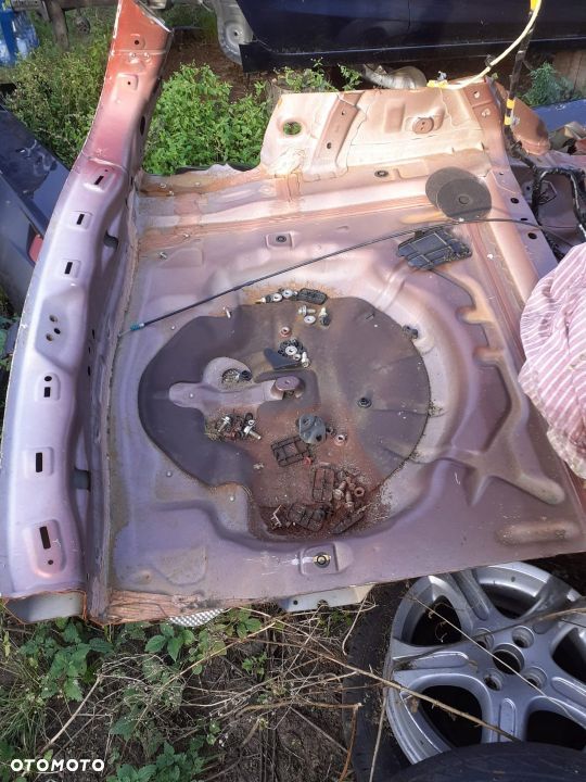 MAZDA 3 2013-18 Tylny pas z wanną HB - 1