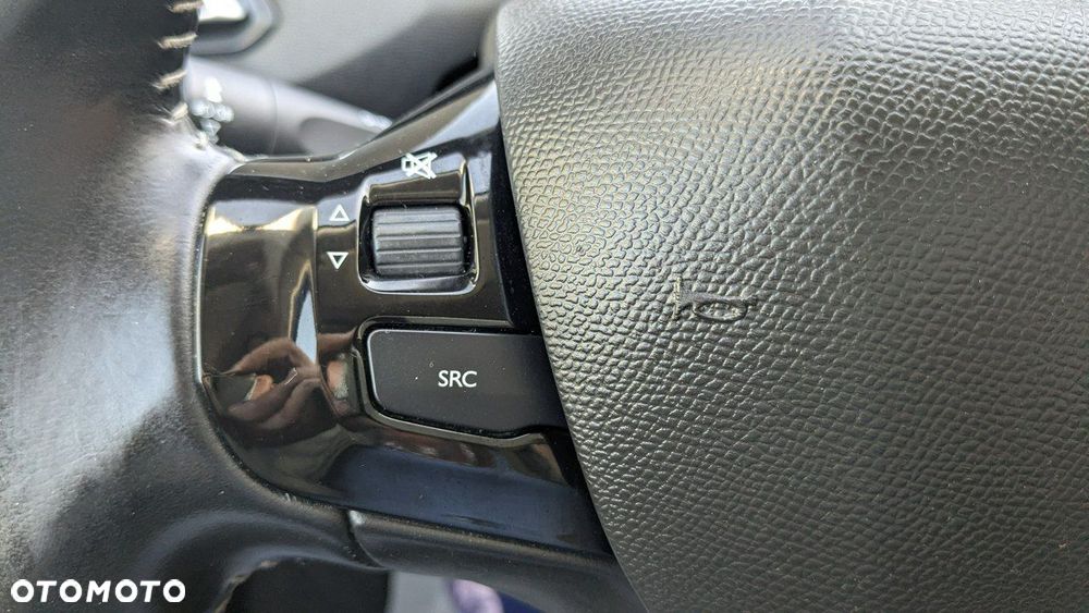 Peugeot 308 - 28