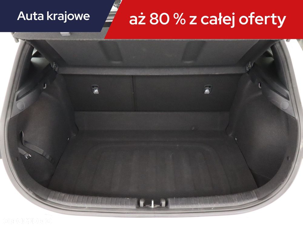 Kia Ceed - 16
