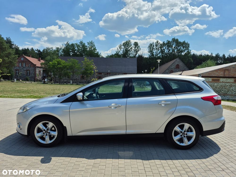 Ford Focus 1.6 TDCi Ambiente - 28