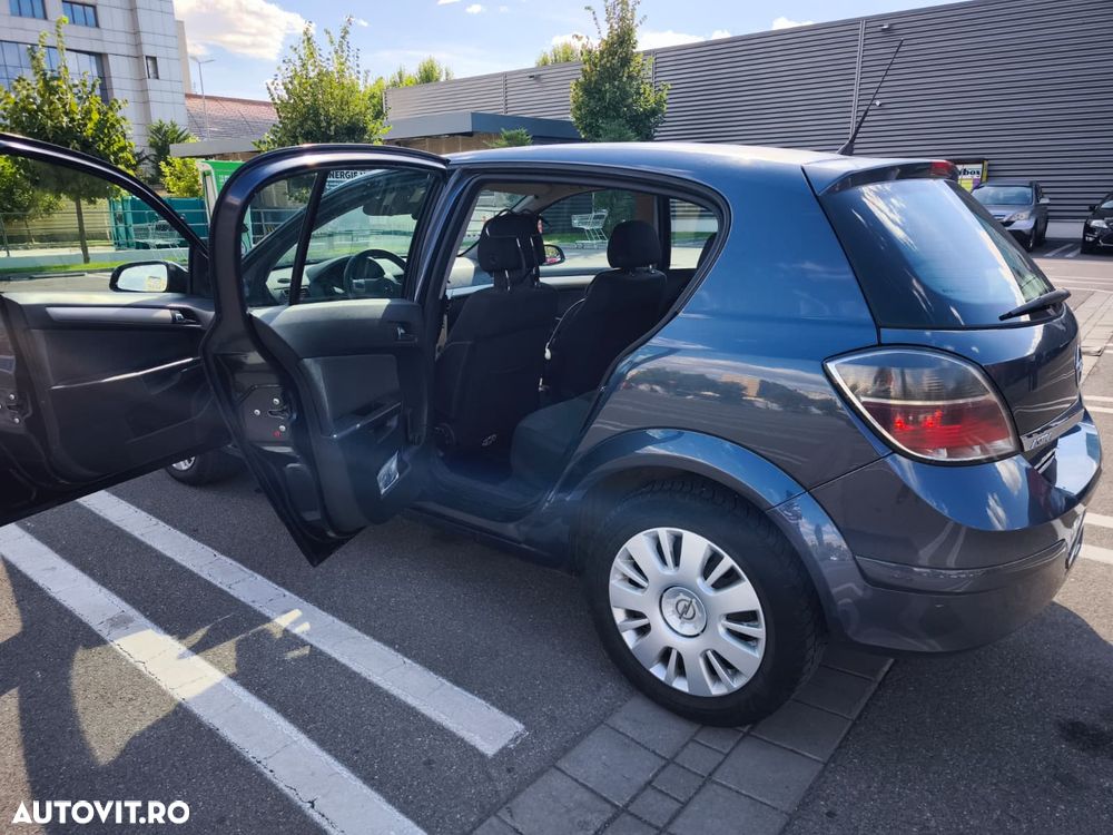 Opel Astra - 10