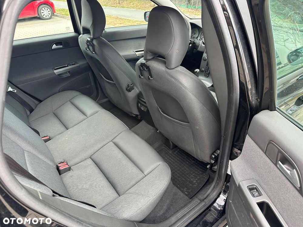 Volvo V50 1.8 Momentum - 11