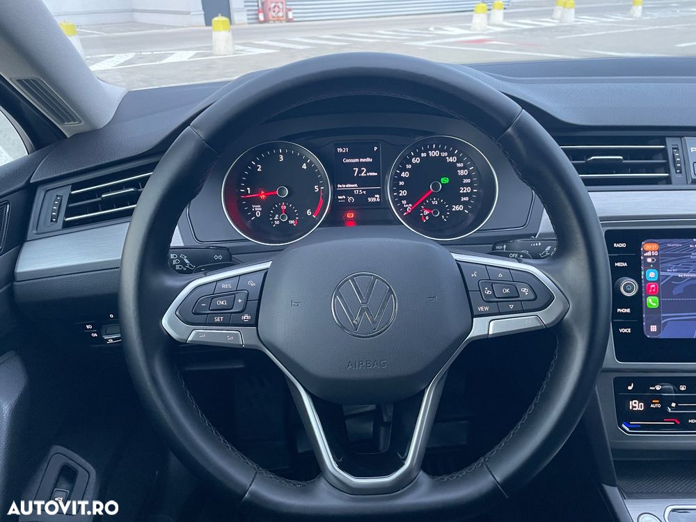 Volkswagen Passat 2.0 TDI DSG Comfortline - 7