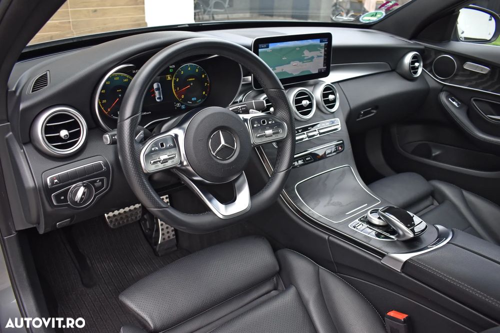Mercedes-Benz C 200 9G-TRONIC AMG Line - 11