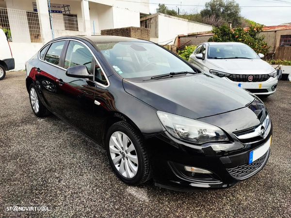 Opel Astra 1.4 T Selection GPL
