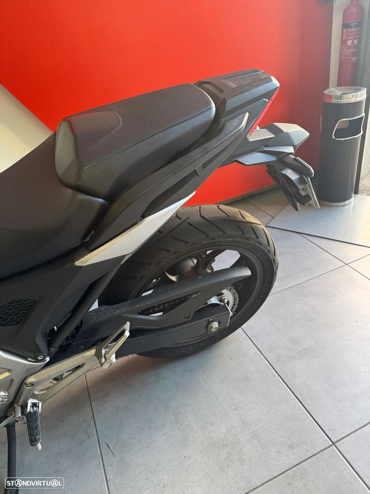 Honda NC750X - 8