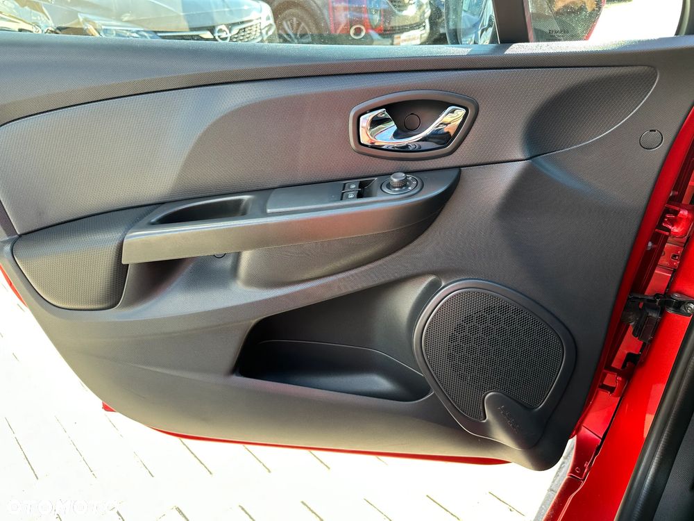 Renault Clio - 20