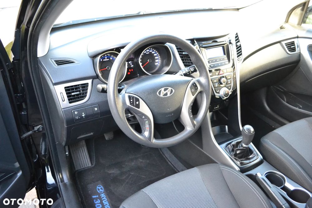 Hyundai i30 1.4 Comfort - 16