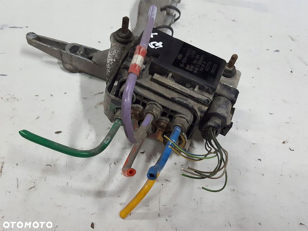 AUDI Q7 4L 05-15r RIZDZIELACZ ZAWIESZENIA - 2