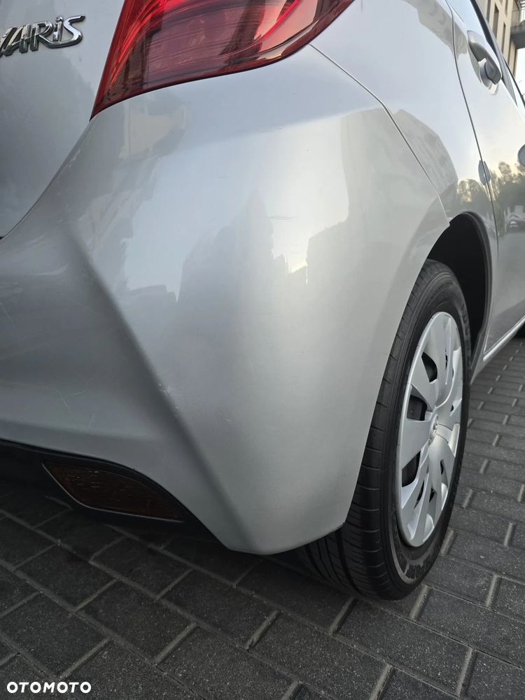 Toyota Yaris 1.33 Active EU6 - 13