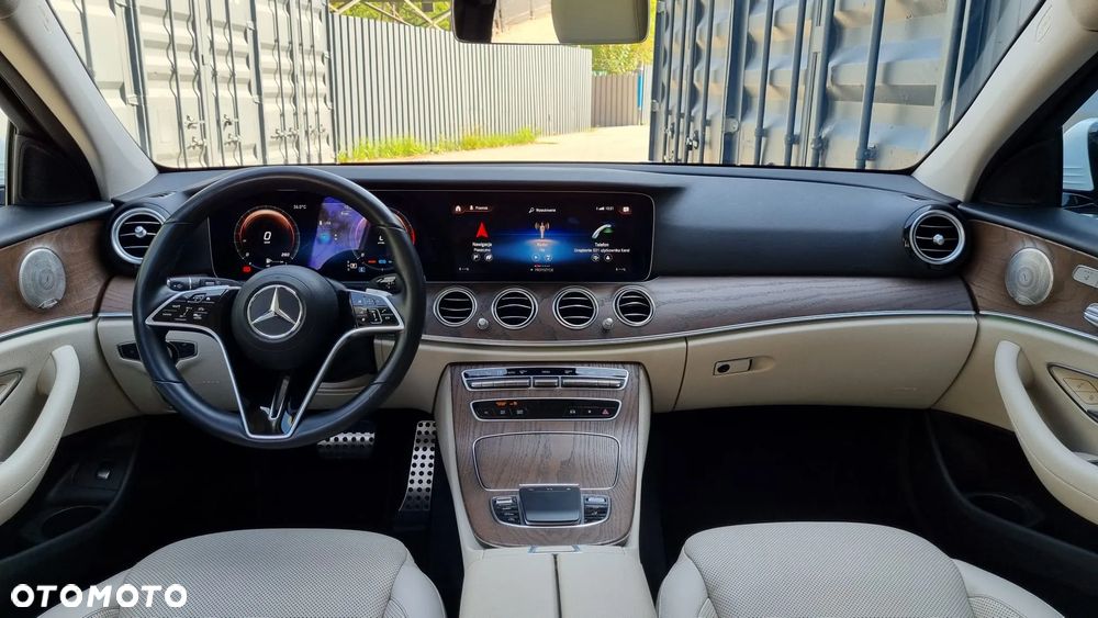 Mercedes-Benz Klasa E 450 4-Matic All-Terrain Avantgarde - 11