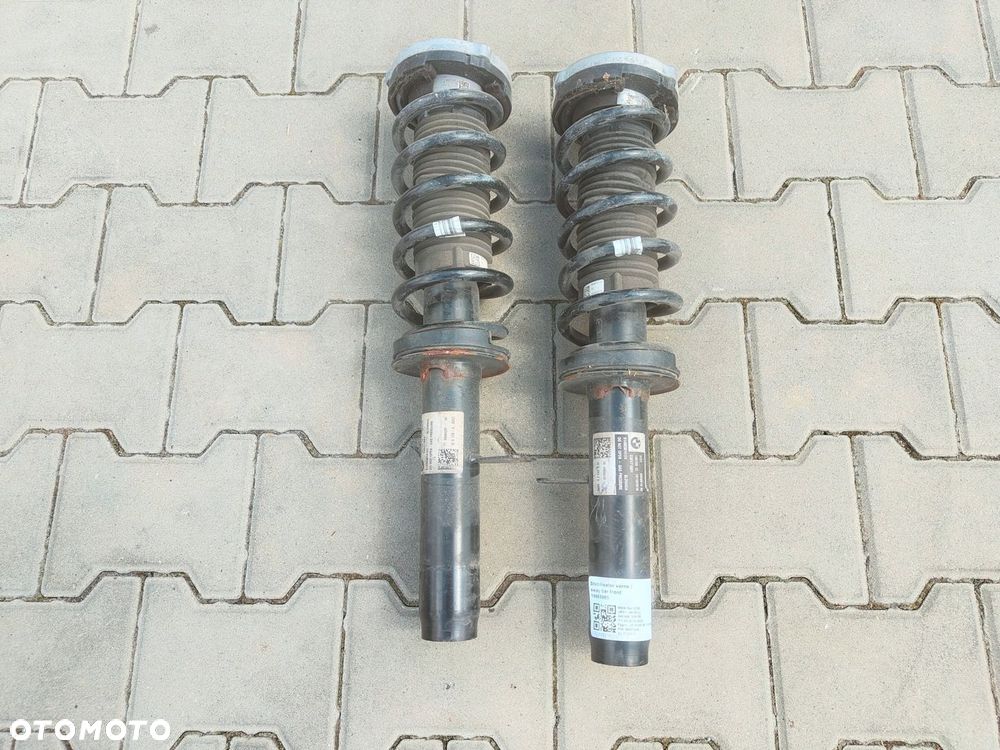 BMW 5 G30 AMORTYZATOR PRZÓD PRAWY LEWY 6866609 6866610 - 1