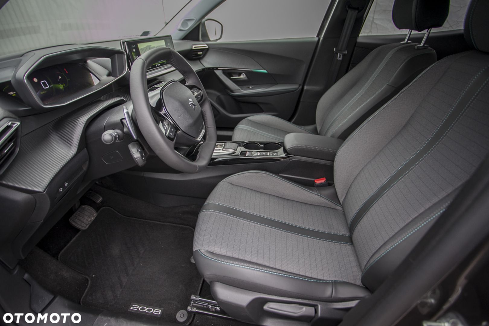 Peugeot 2008 1.2 PureTech Allure Pack S&S EAT8 - 7