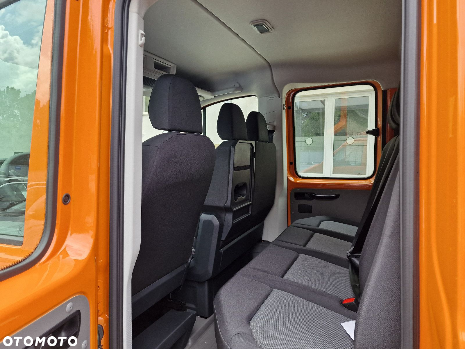 Volkswagen Crafter Skrzyniowy 2.0 TDI Manual - 15