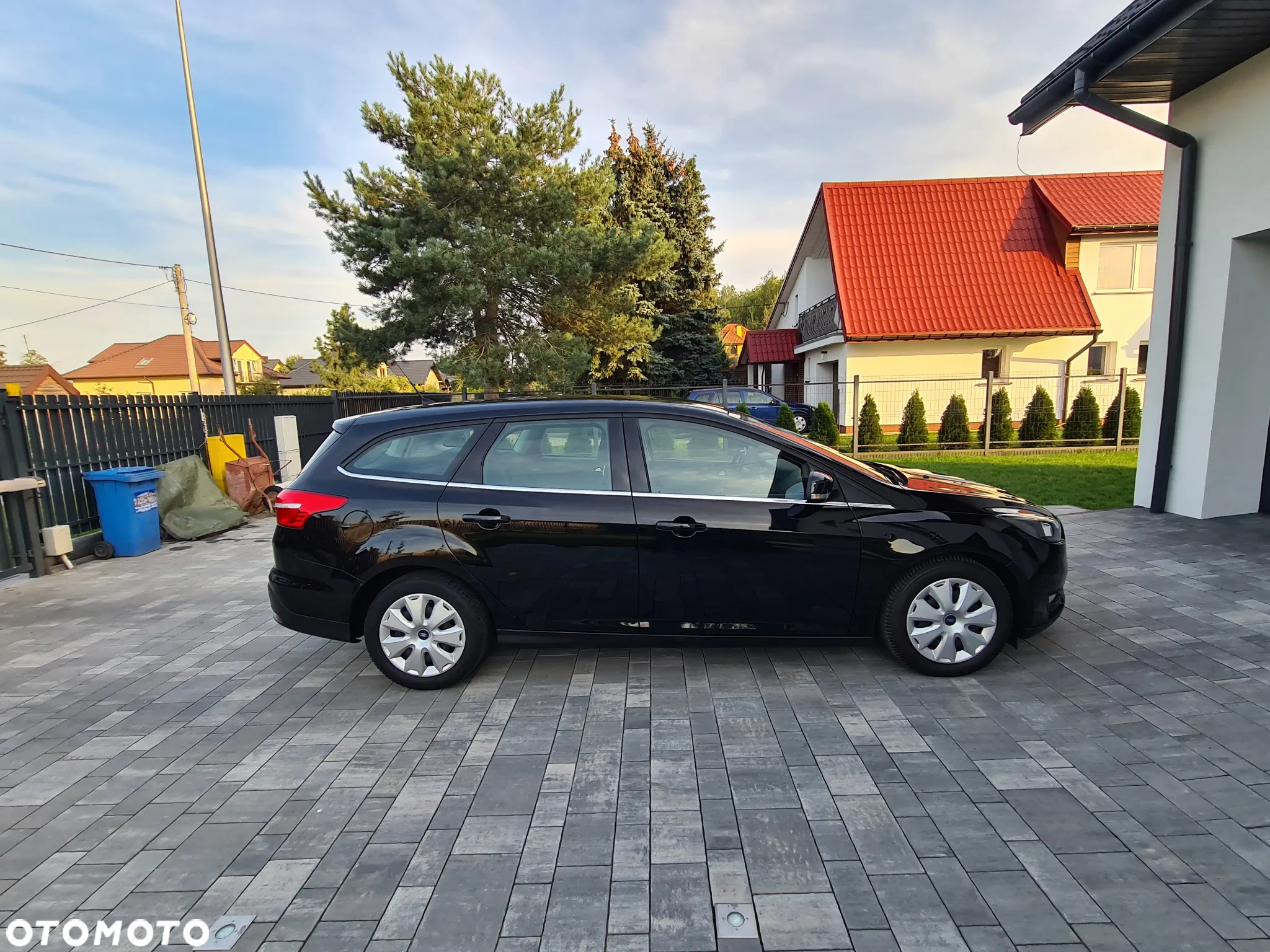 Ford Focus 1.0 EcoBoost Start-Stopp-System Business Edition - 27