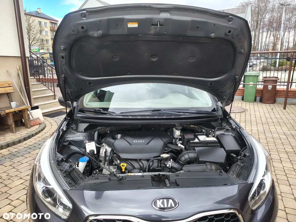 Kia Ceed 1.6 GDI Business Line - 37