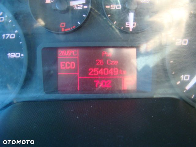 Iveco DAILY 35 S 16 L3 H2 AUTOMAT HI-MATIC KLIMATRONIC 3.5T NA HAKU - 21