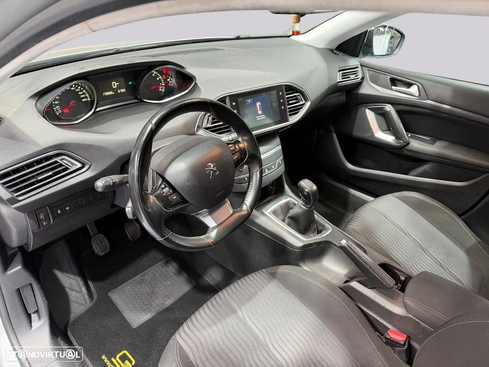 Peugeot 308 1.2 PureTech Active - 20