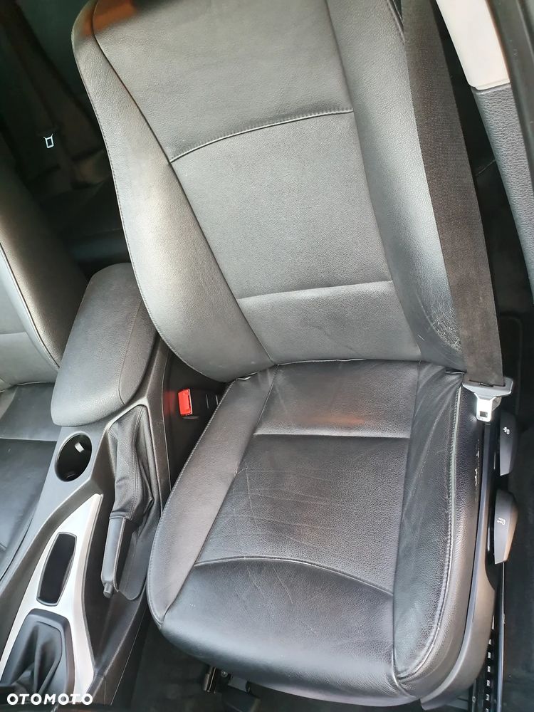 BMW X1 - 16