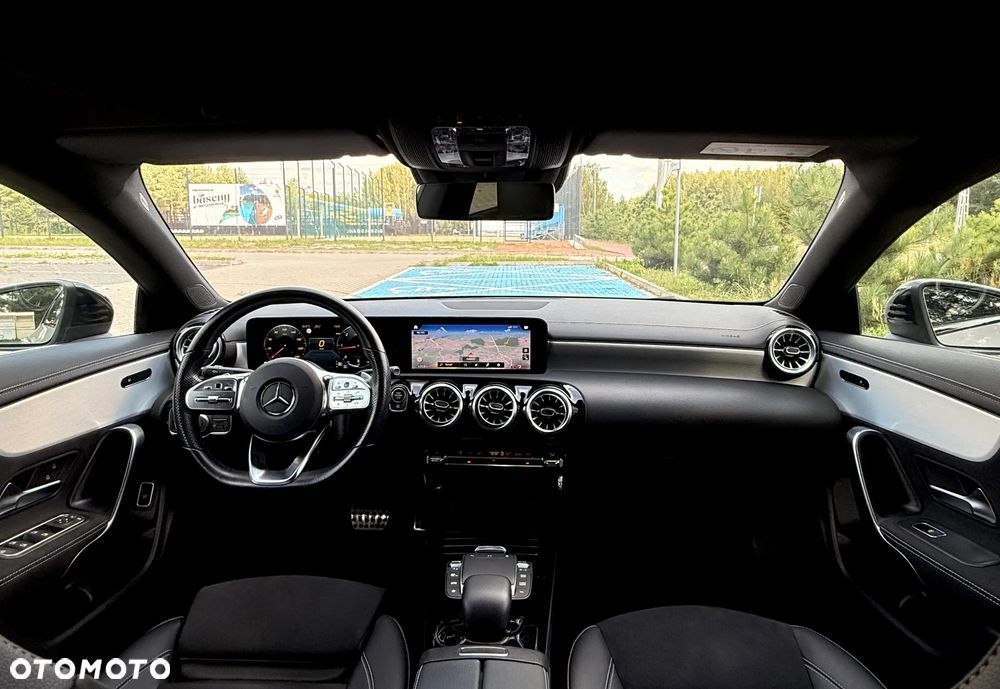 Mercedes-Benz CLA 200 d AMG Line 8G-DCT - 22