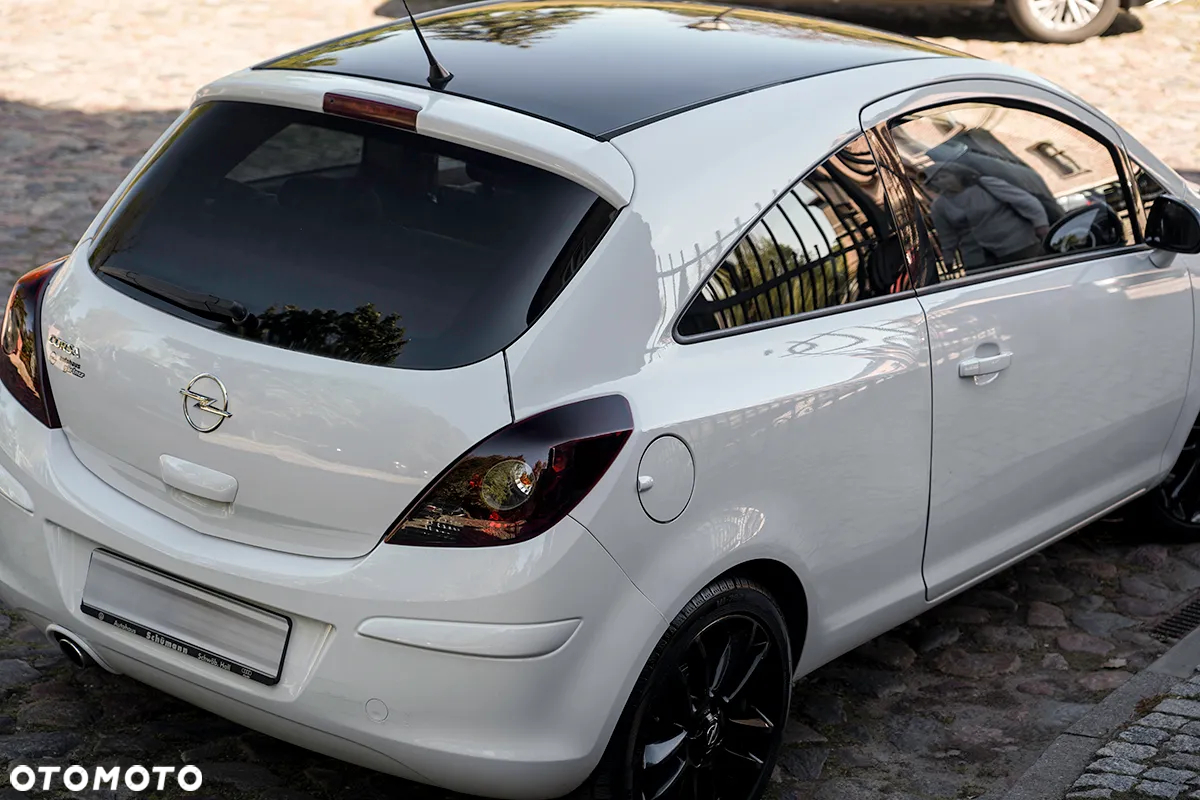 Opel Corsa 1.4 16V Color Edition - 5