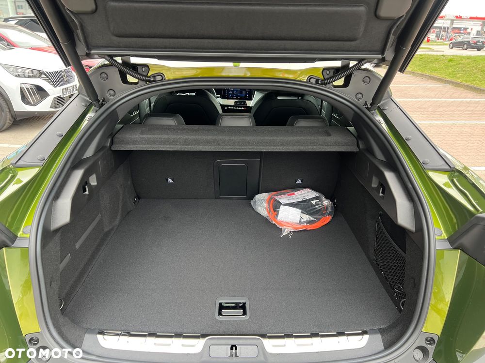 Peugeot 408 1.6 Plug-in Hybrid 240 GT Exclusive e-DCS7 - 22