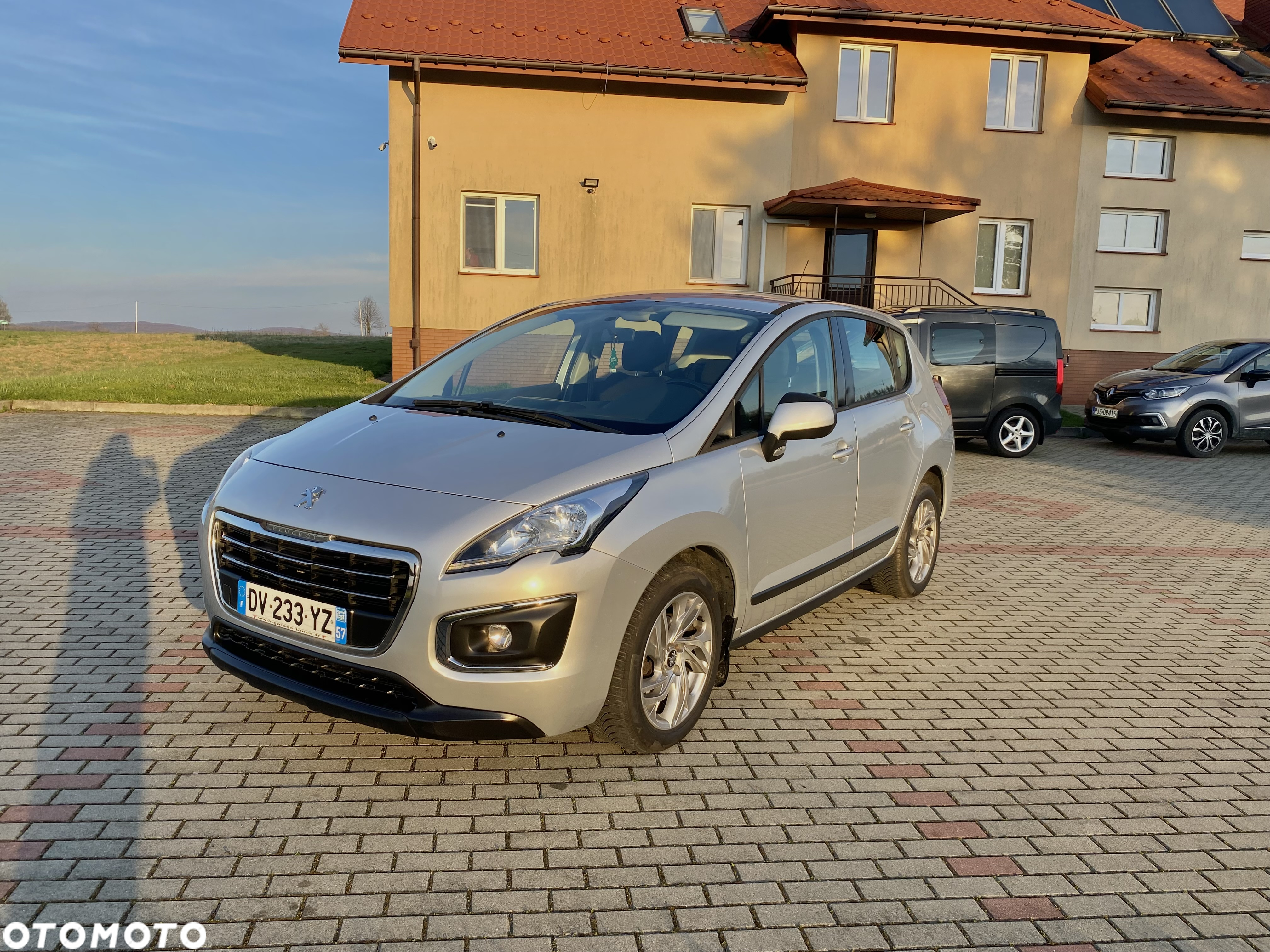 Peugeot 3008 1.6 BlueHDi Active S&S EAT6 - 11