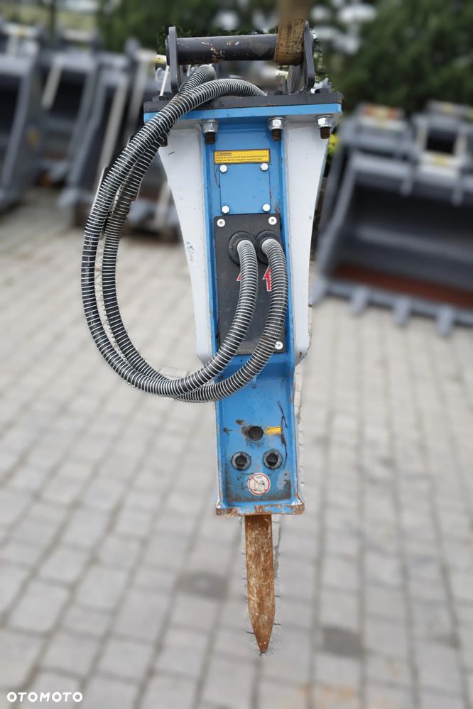 Młot hydrauliczny Okada 800 Breaker Hammer 393 kg - 2