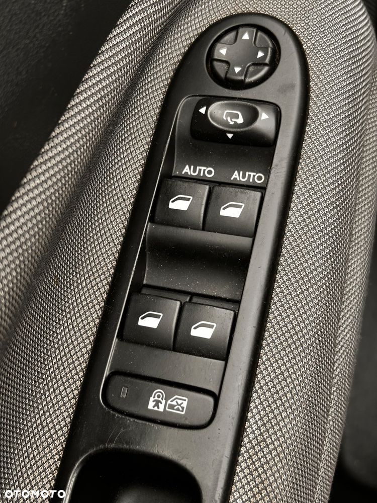 Citroën C3 Picasso VTi 95 Exclusive - 32