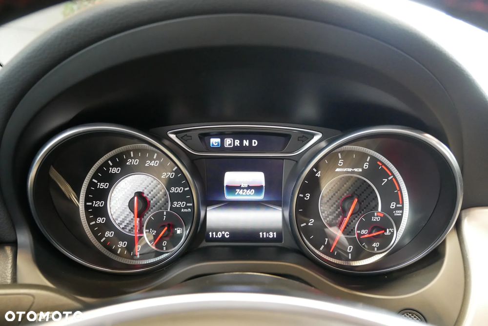 Mercedes-Benz CLA AMG 45 4Matic AMG Speedshift DCT 7G - 23