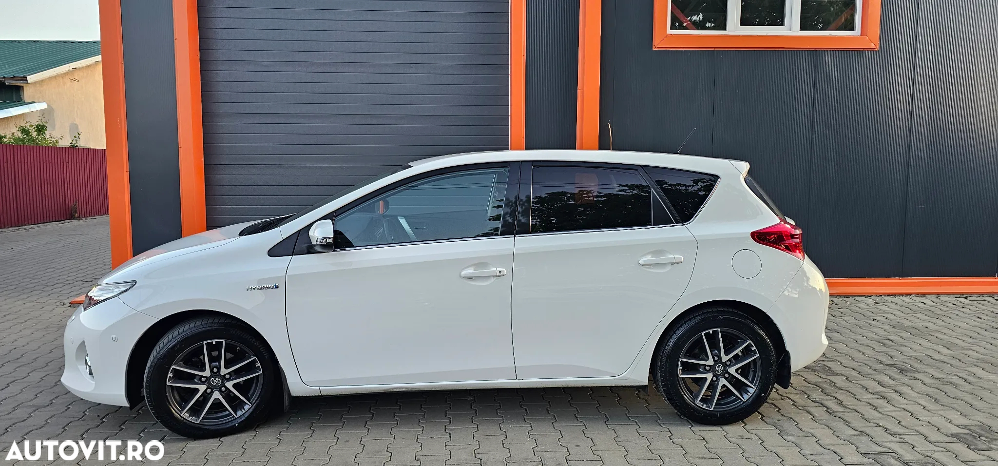 Toyota Auris 1.8 VVT-i Hybrid Automatik Executive - 9