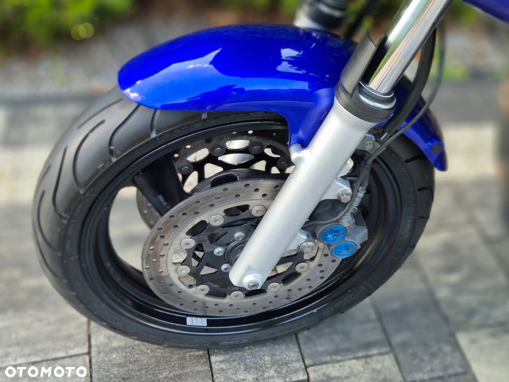 Yamaha FZ6 - 19