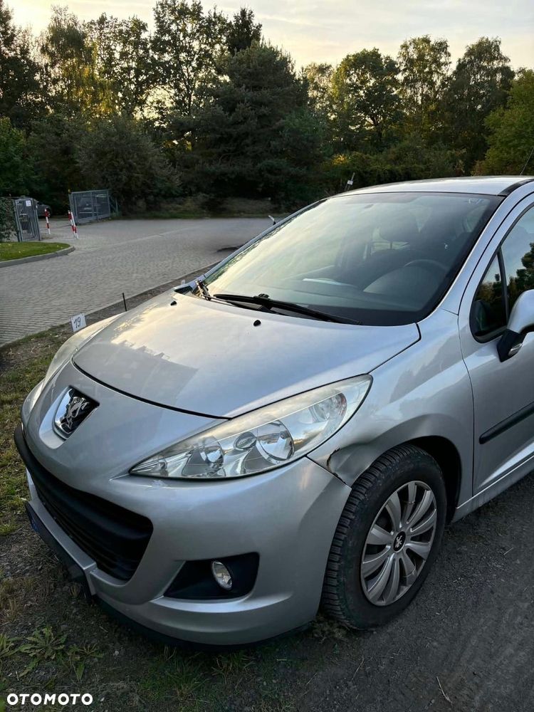 Peugeot 207 - 7
