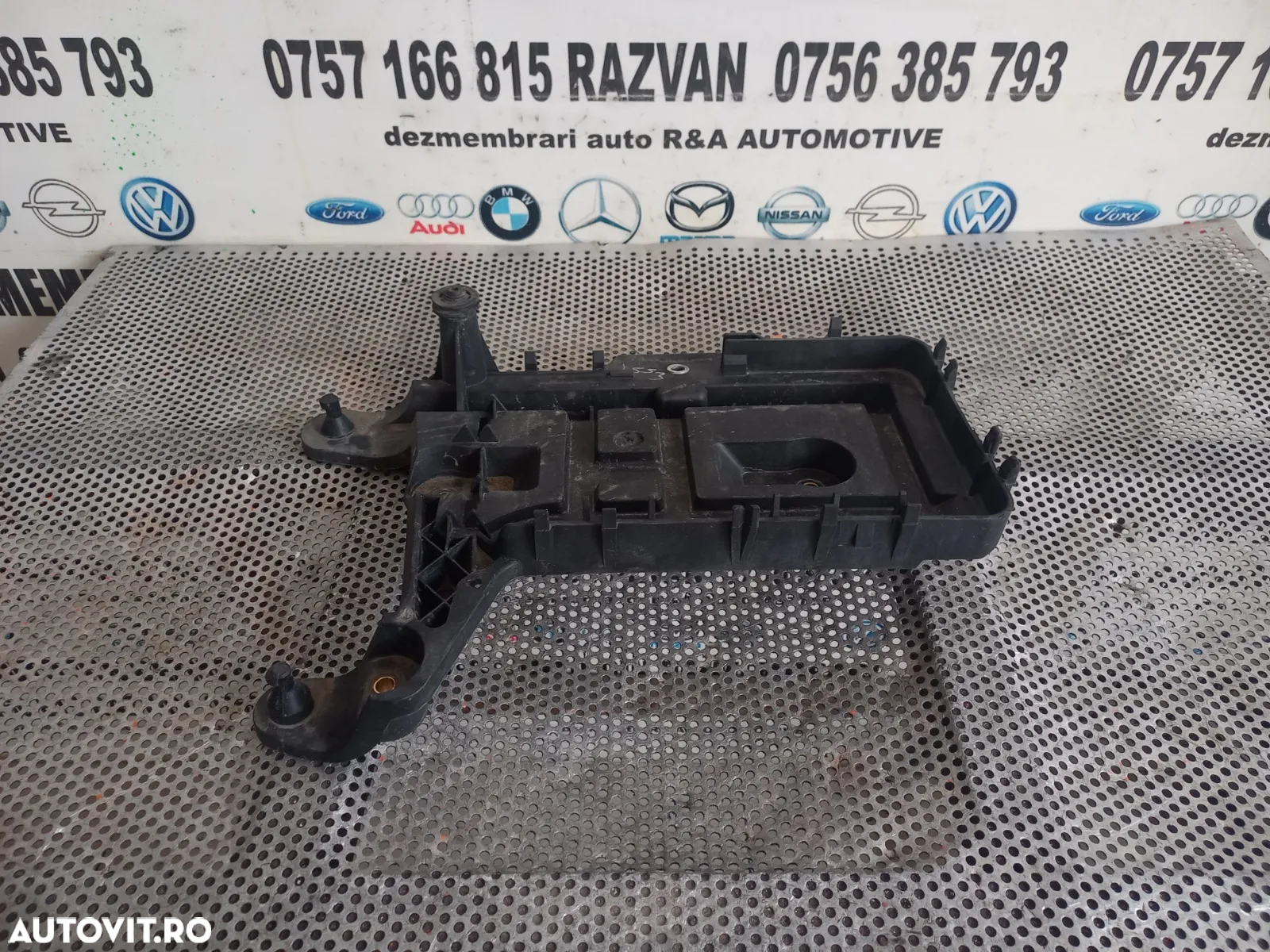 Suport Tavita Baterie Vw Golf 5 Combi Variant Break Jetta Benzina Motor CAX Cutie LHY - 4