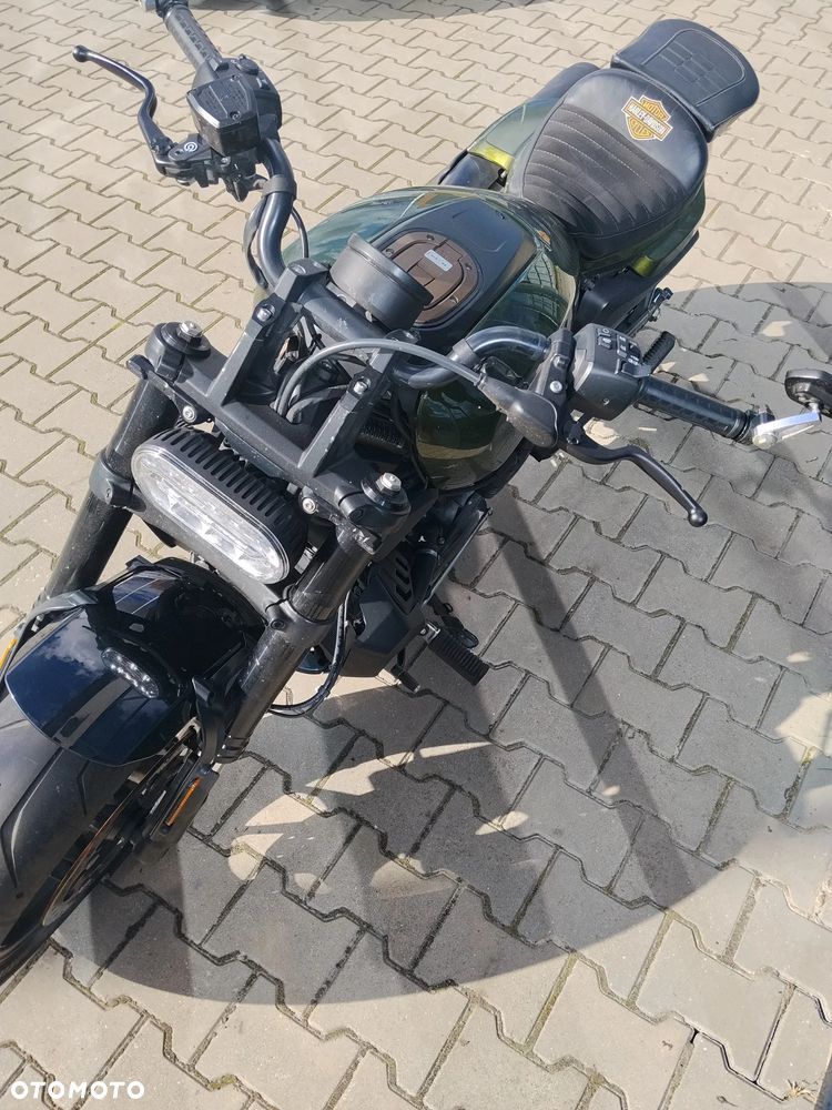Harley-Davidson Sportster - 7