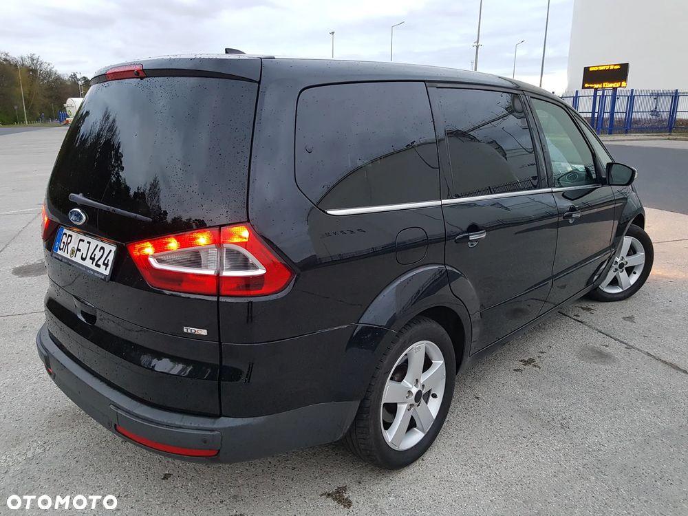 Ford Galaxy 2.2 TDCi DPF Titanium - 8