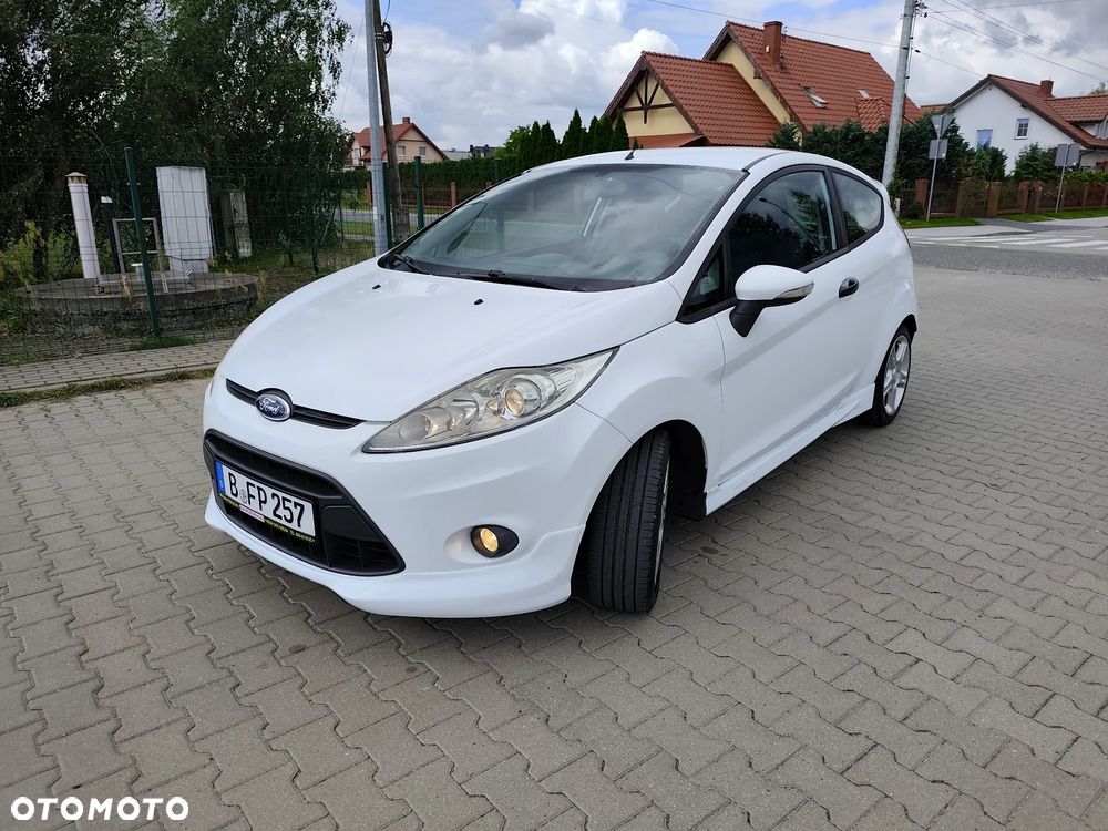 Ford Fiesta 1.6 Sport - 2