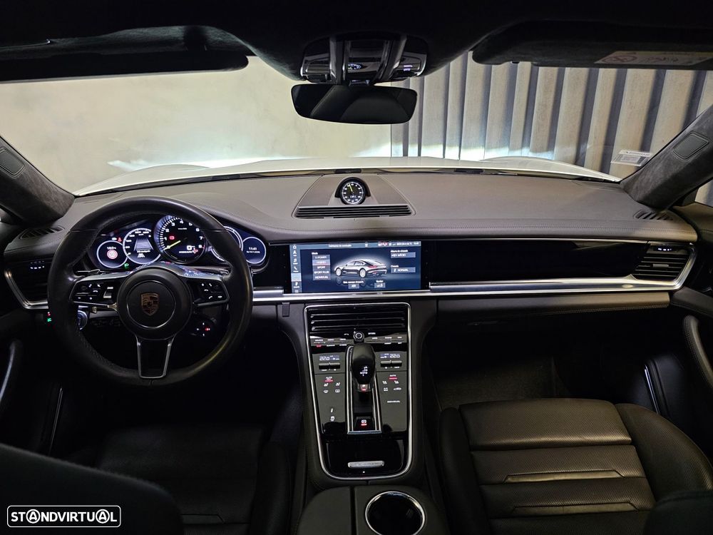 Porsche Panamera 4 E-Hybrid Executive - 14