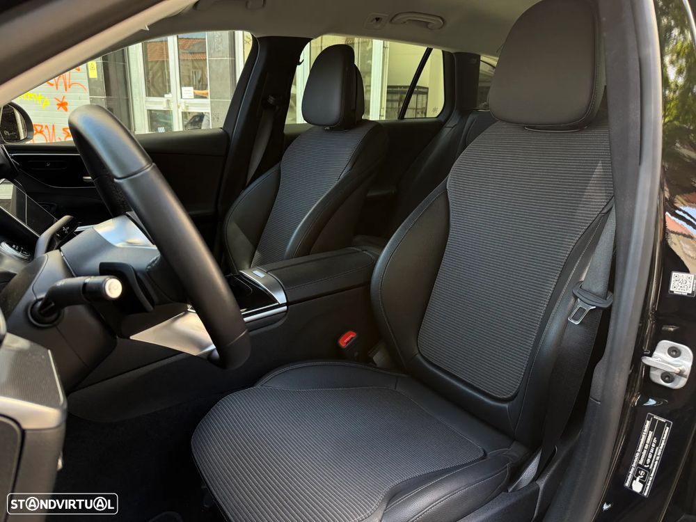 Mercedes-Benz C 200 d Avantgarde - 13