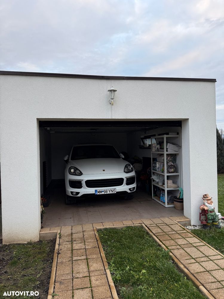 Porsche Cayenne 3.0 L V6 - 27