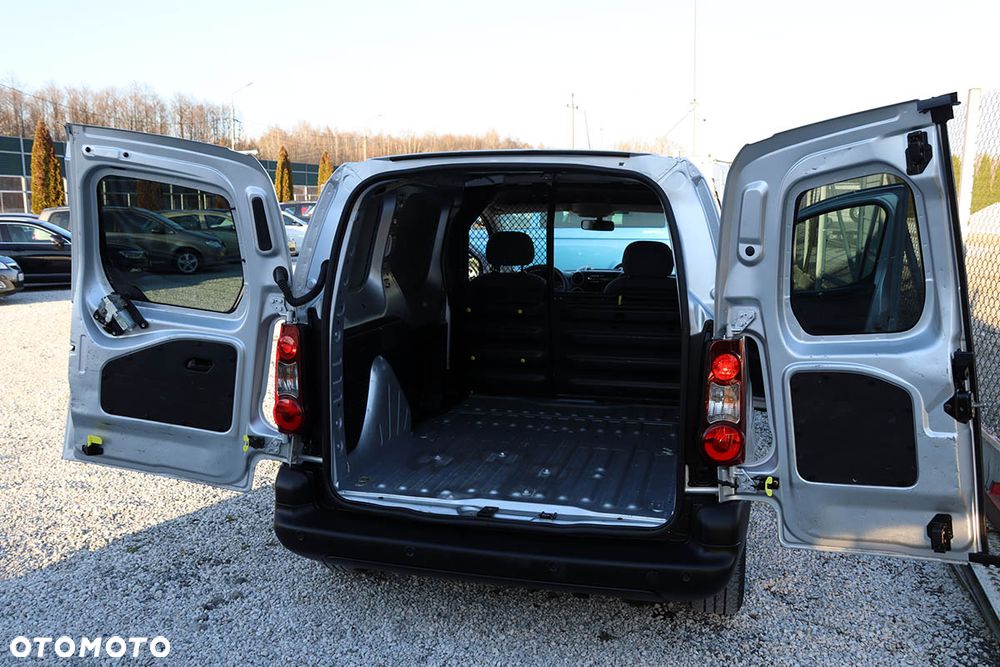 Peugeot PARTNER LIFT*1,6 16V Benzyna+GAZ LPG*Furgon - 19